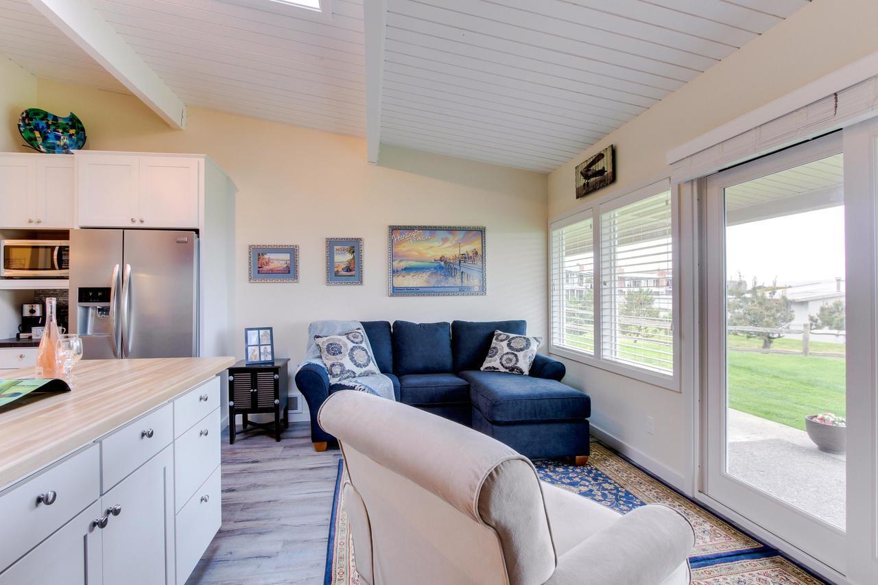 Surfside | Suite On The Sea Gearhart Exterior photo